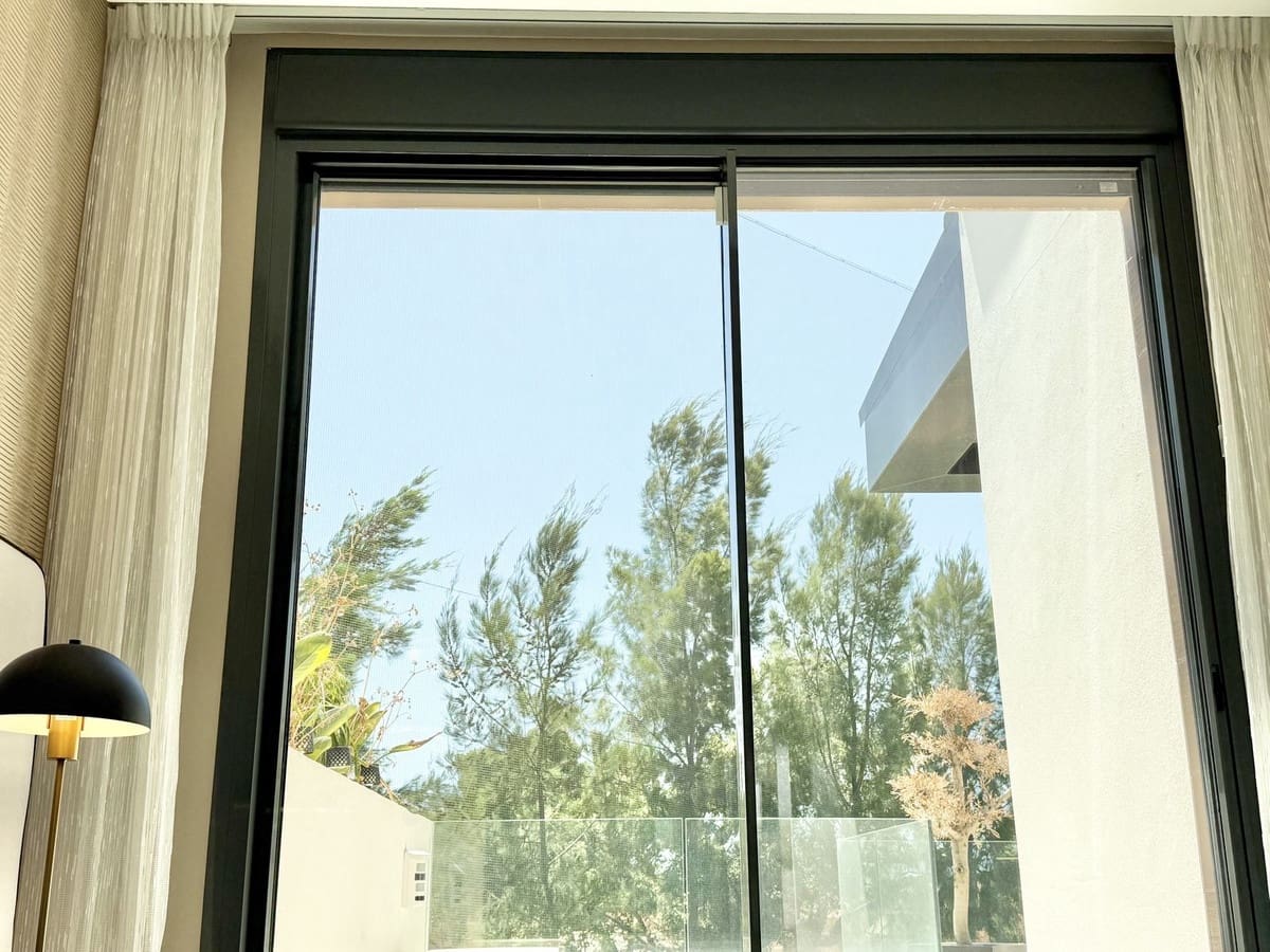 3 makuuhuone Kattohuoneisto myytävänä paikassa Cabopino mukana uima-altaan - 918 000 € (Ref: 9540072)