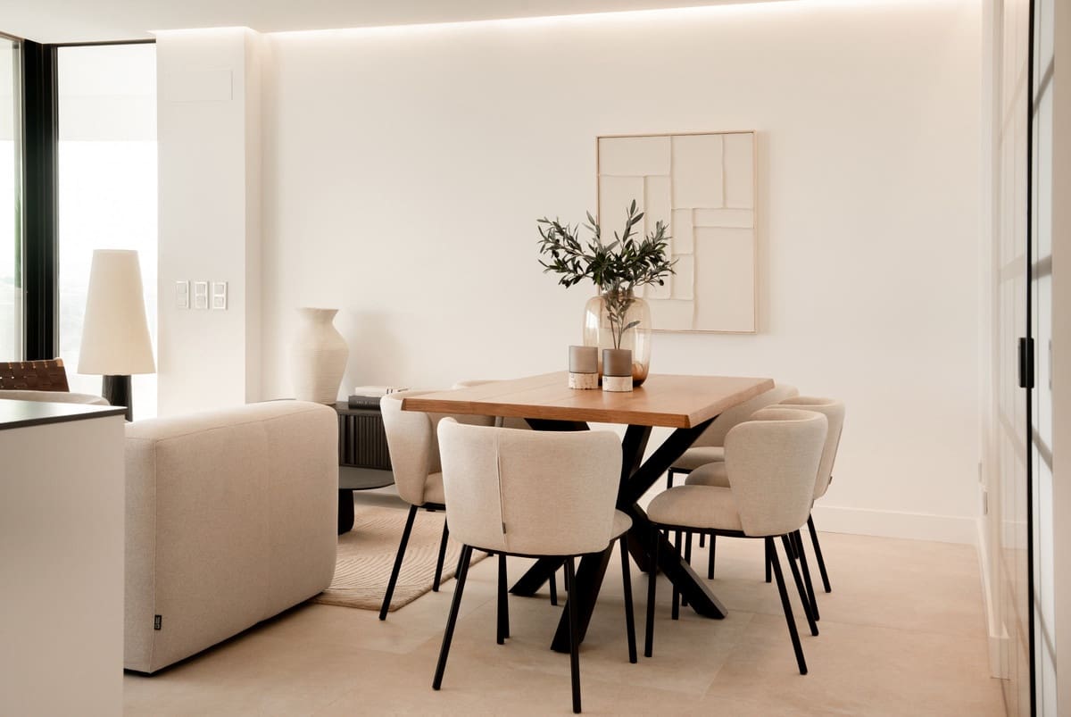 Apartamento de 3 habitaciones en Estepona en venta con piscina - 925.000 € (Ref: 9540075)