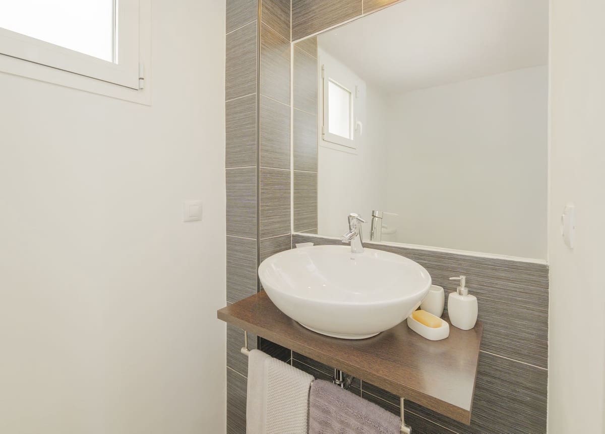 4 chambre Villa/Maison Semi-Mitoyenne à vendre à Benalmadena avec piscine - 940 000 € (Ref: 9540078)