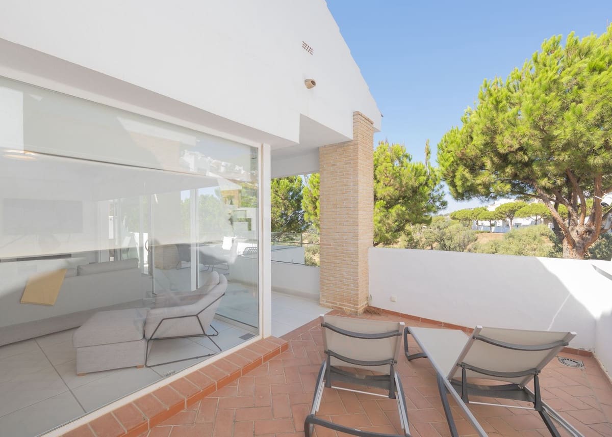 4 chambre Villa/Maison Semi-Mitoyenne à vendre à Benalmadena avec piscine - 940 000 € (Ref: 9540078)