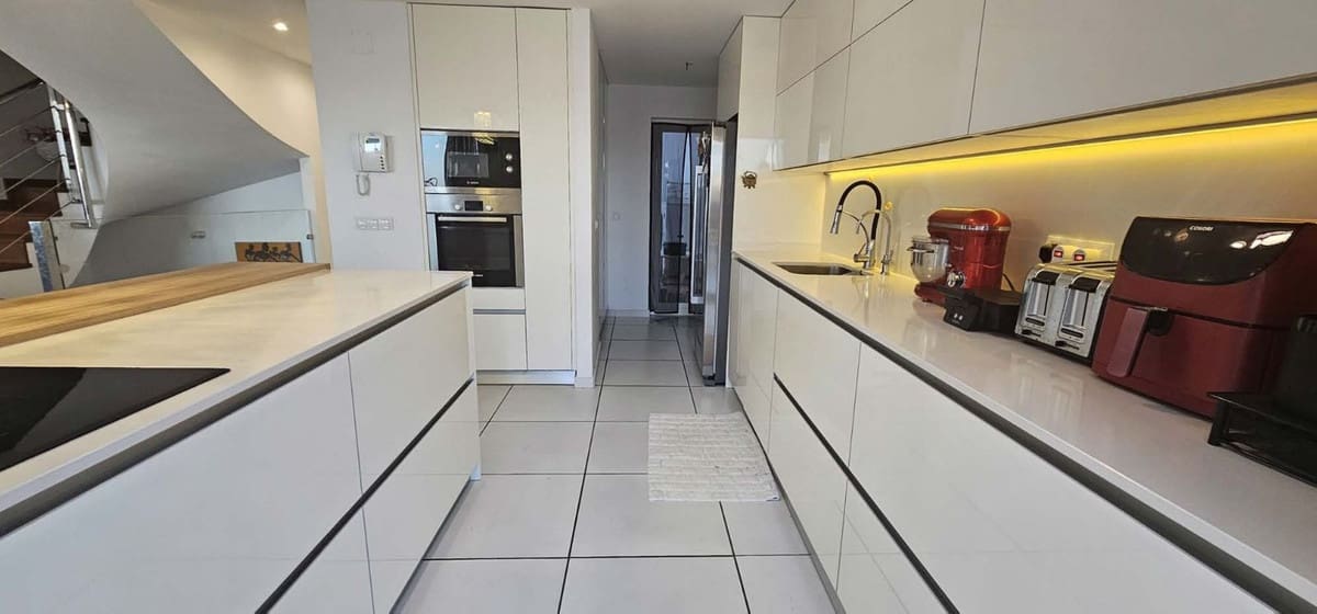 4 soverom Villa til salgs i Benalmadena med svømmebasseng - € 945 000 (Ref: 9540080)