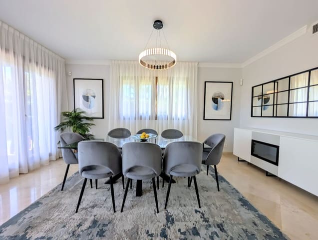 4 makuuhuone Paritalo myytävänä paikassa El Paraiso, Estepona mukana uima-altaan - 945 000 € (Ref: 9540081)