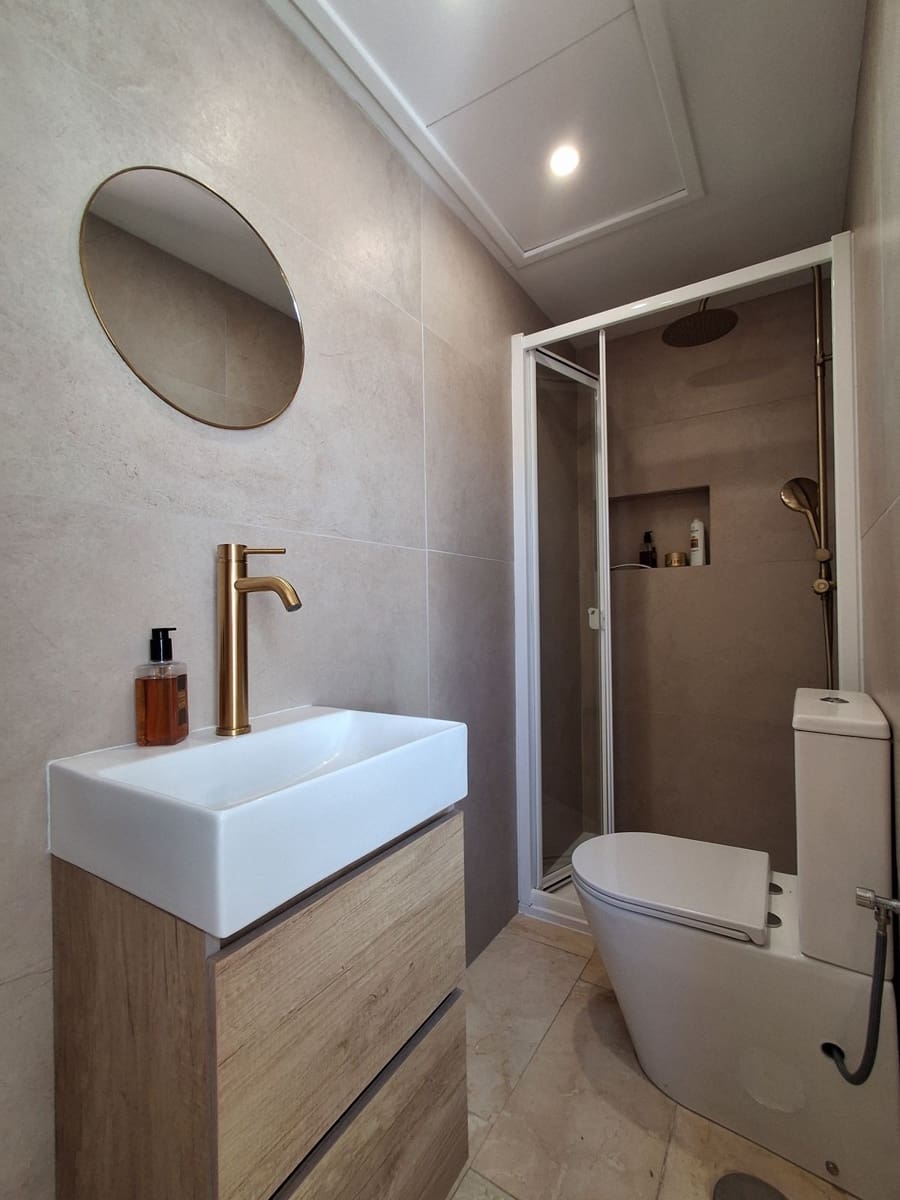 4 sypialnia Dom blizniak na sprzedaż w Nueva Andalucia z garażem - 875 000 € (Ref: 9540082)