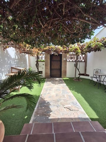 4 sypialnia Dom blizniak na sprzedaż w La Dama de Noche - La Alzambra, Marbella z garażem - 875 000 € (Ref: 9540082)