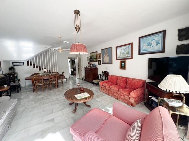 3 soveværelse Byhus til salg i Ricardo Soriano, Marbella med swimmingpool - € 945.000 (Ref: 9540083)