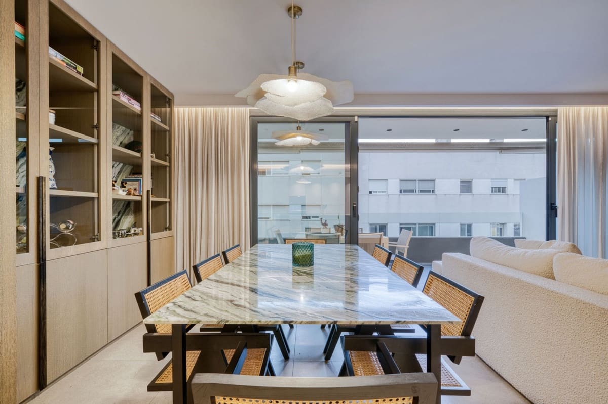 4 soveværelse Penthouse til salg i San Pedro de Alcantara - € 949.000 (Ref: 9540085)