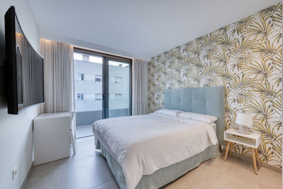 4 soveværelse Penthouse til salg i San Pedro de Alcantara - € 949.000 (Ref: 9540085)