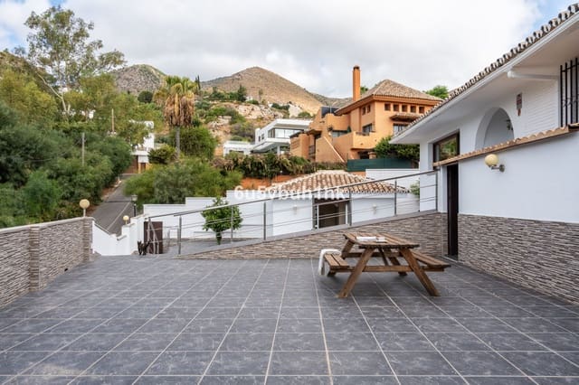 4 soveværelse Villa til salg i Montealto - Monterrey, Benalmádena med swimmingpool - € 870.000 (Ref: 9540088)