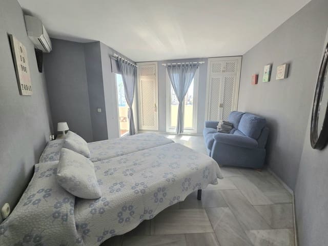 3 soveværelse Lejlighed til salg i Benalmadena Costa, Benalmádena - € 970.000 (Ref: 9540095)