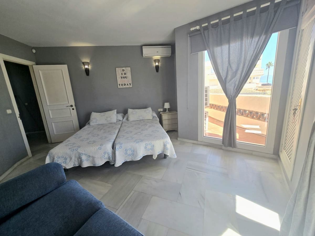 3 soveværelse Lejlighed til salg i Benalmadena Costa - € 970.000 (Ref: 9540095)