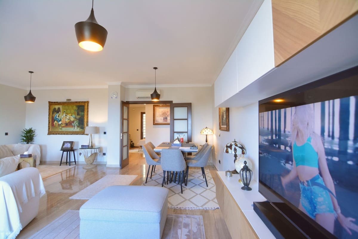 4 soveværelse Lejlighed til salg i Fuengirola - € 990.000 (Ref: 9540097)