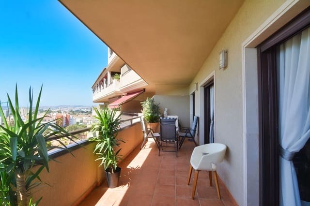 4 soveværelse Lejlighed til salg i Centro ciudad, Fuengirola - € 990.000 (Ref: 9540097)