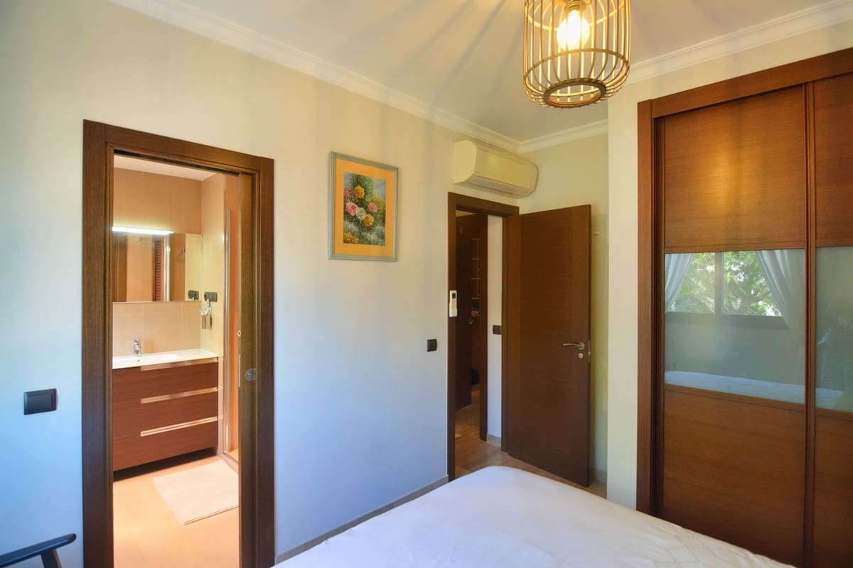 4 soveværelse Lejlighed til salg i Fuengirola - € 990.000 (Ref: 9540097)