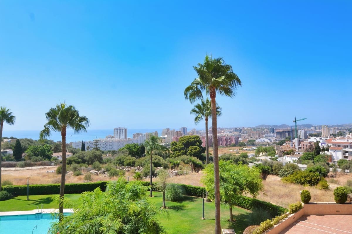 4 soveværelse Lejlighed til salg i Fuengirola - € 990.000 (Ref: 9540097)