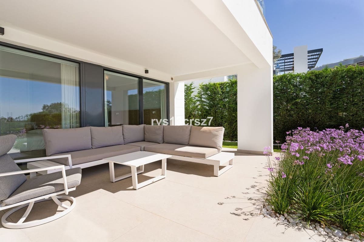 2 sypialnia Apartament na sprzedaż w Benahavis z basenem garażem - 995 000 € (Ref: 9540101)