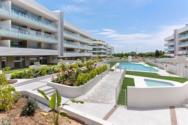 Apartamento de 3 habitaciones en San Pedro de Alcántara Pueblo, Marbella en venta con piscina garaje - 995.000 € (Ref: 9540102)