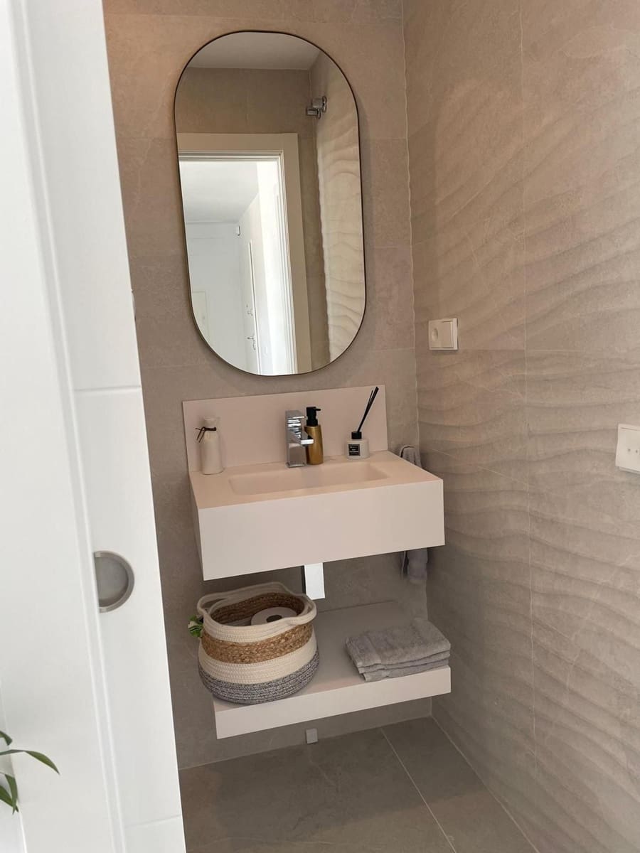 3 soveværelse Lejlighed til salg i Benalmadena Costa med swimmingpool - € 995.000 (Ref: 9540103)