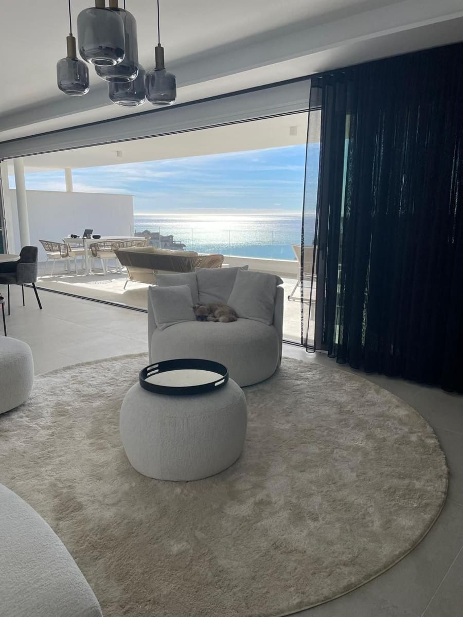 3 soveværelse Lejlighed til salg i Benalmadena Costa med swimmingpool - € 995.000 (Ref: 9540103)