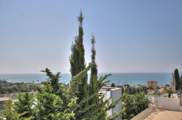 4 sovrum Villa till salu i La Cala de Mijas, Mijas med pool garage - 995 000 € (Ref: 9540106)