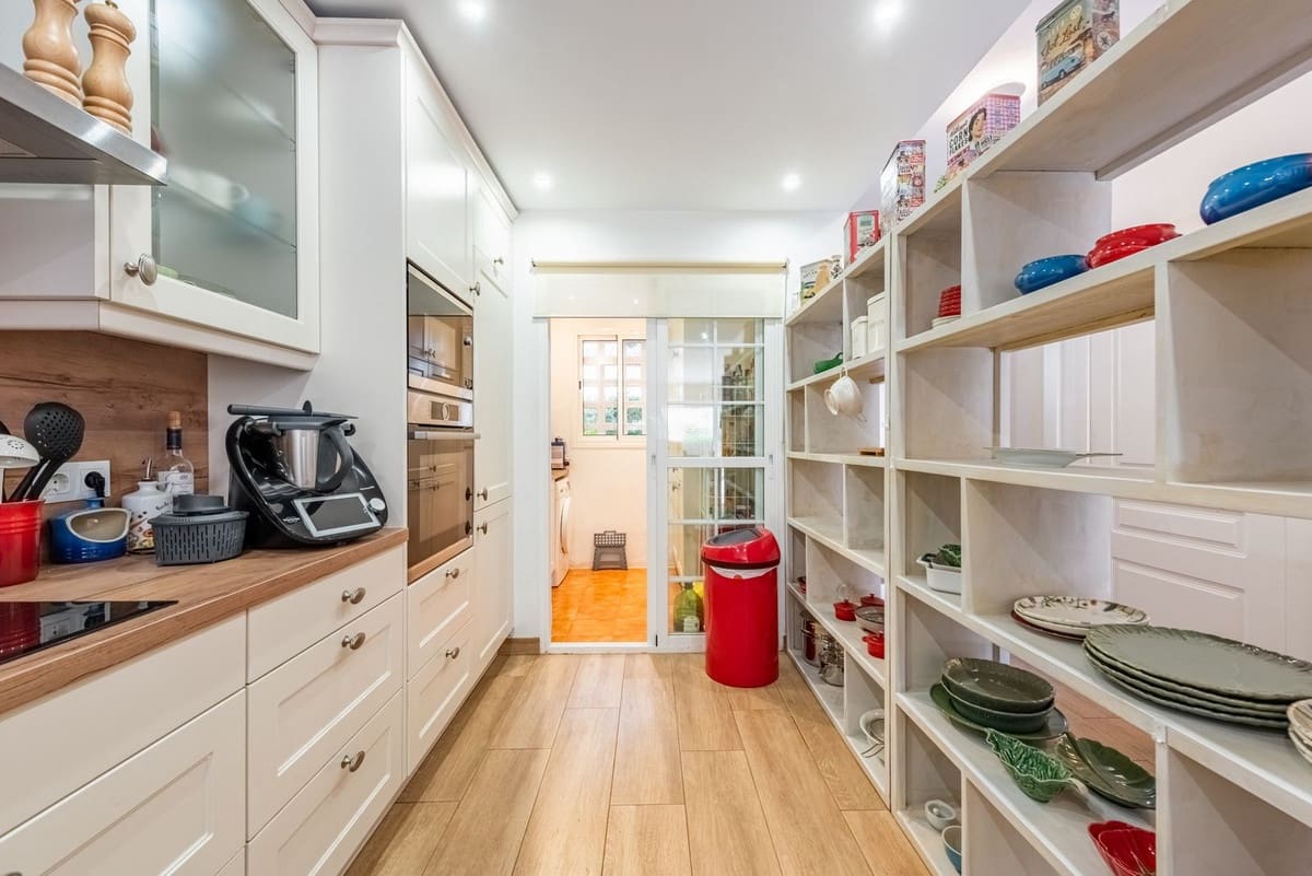 3 camera da letto Villetta Bifamiliare in vendita in Marbella con piscina garage - 995.000 € (Rif: 9540108)