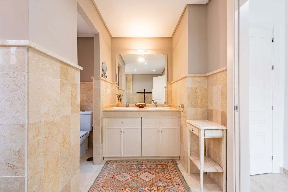 3 camera da letto Villetta Bifamiliare in vendita in Marbella con piscina garage - 995.000 € (Rif: 9540108)