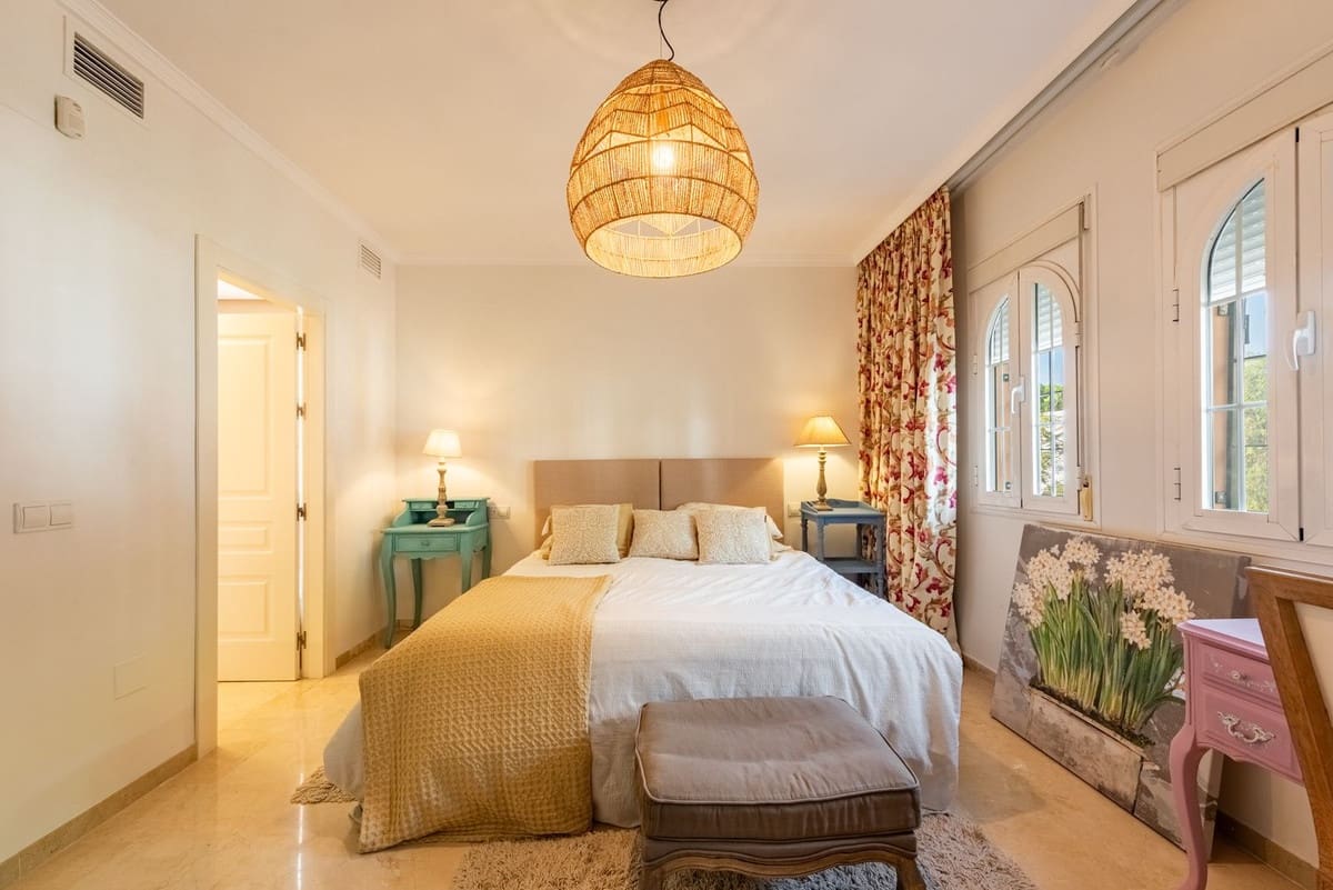 3 camera da letto Villetta Bifamiliare in vendita in Marbella con piscina garage - 995.000 € (Rif: 9540108)