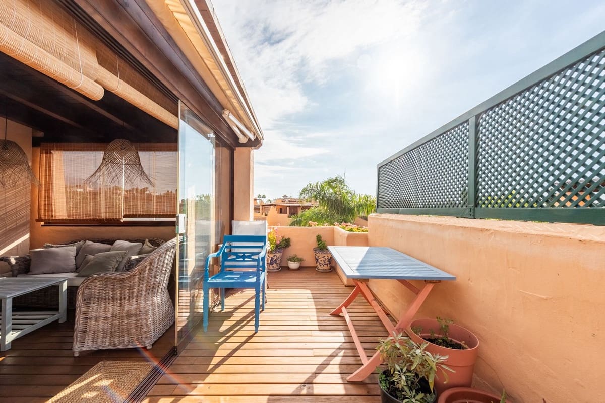 3 camera da letto Villetta Bifamiliare in vendita in Marbella con piscina garage - 995.000 € (Rif: 9540108)