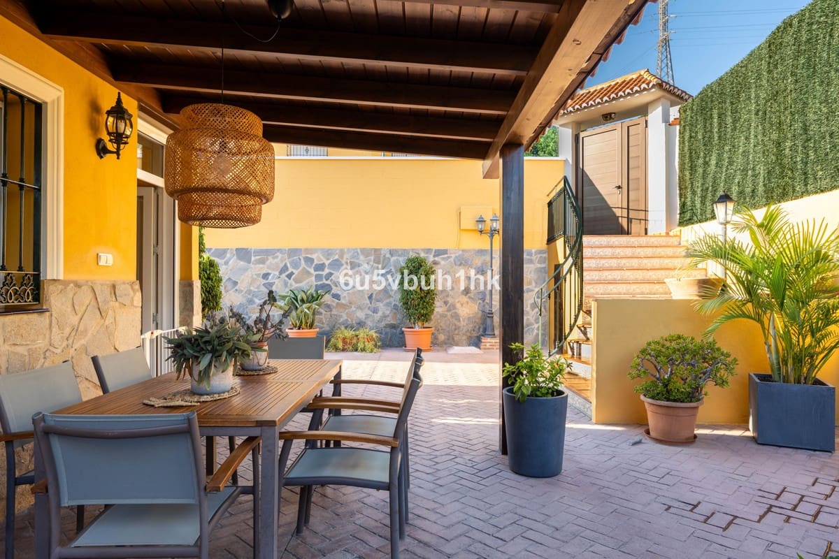 5 slaapkamer Huis te koop in Malaga stad - € 995.000 (Ref: 9540110)