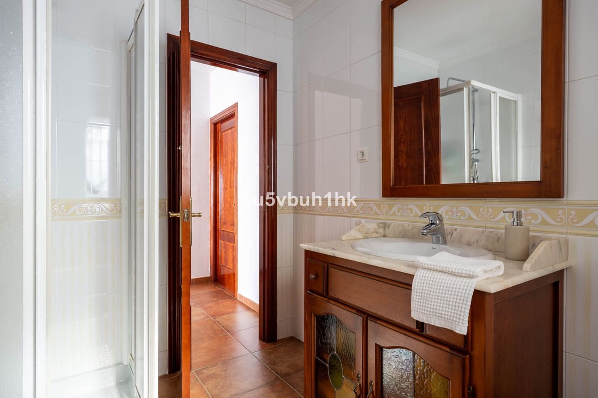 5 slaapkamer Huis te koop in Malaga stad - € 995.000 (Ref: 9540110)