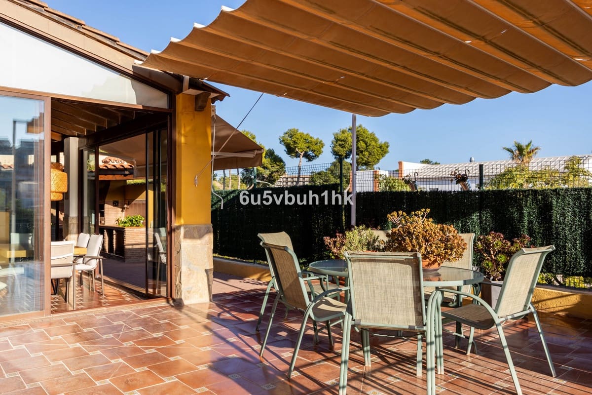 5 slaapkamer Huis te koop in Malaga stad - € 995.000 (Ref: 9540110)