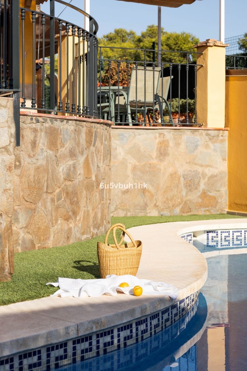 5 slaapkamer Huis te koop in Malaga stad - € 995.000 (Ref: 9540110)