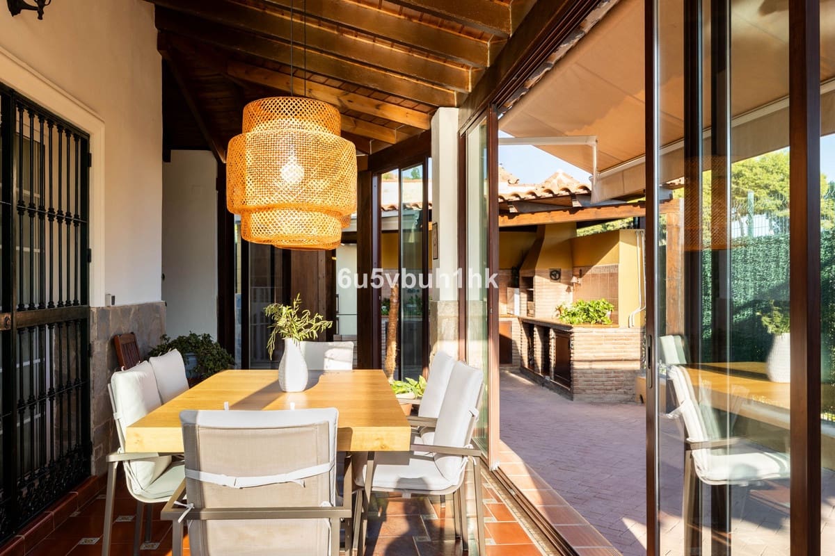 5 slaapkamer Huis te koop in Malaga stad - € 995.000 (Ref: 9540110)