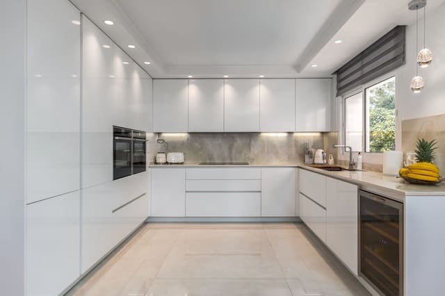 4 sovrum Villa till salu i La Cala de Mijas, Mijas med pool garage - 999 000 € (Ref: 9540111)