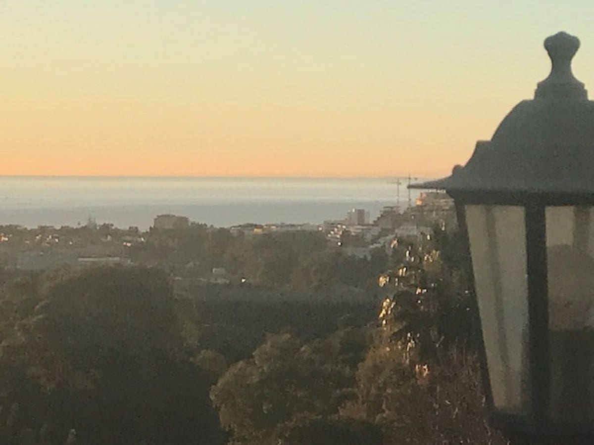 4 sovrum Villa till salu i La Cala de Mijas med pool garage - 999 000 € (Ref: 9540111)