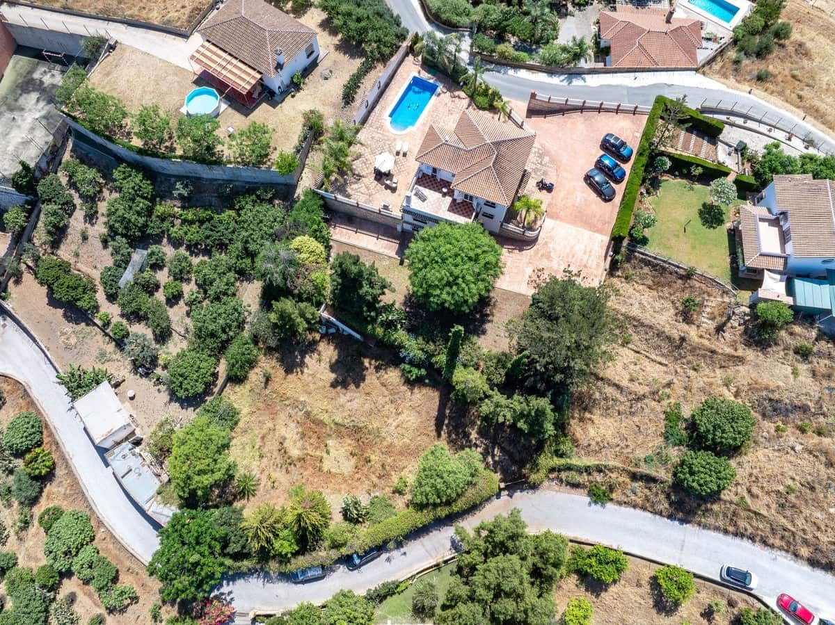 4 sovrum Villa till salu i La Cala de Mijas med pool garage - 999 000 € (Ref: 9540111)