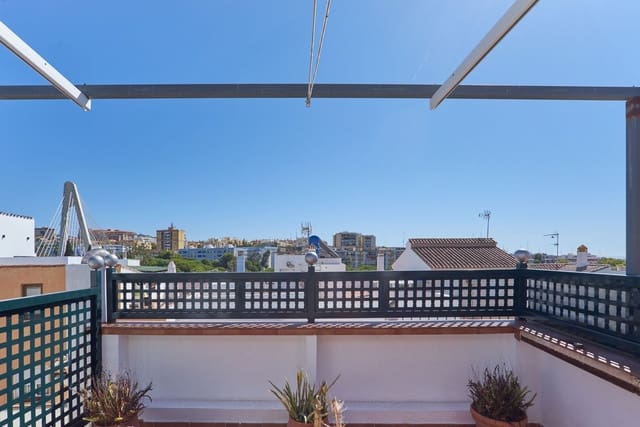 7 soveværelse Byhus til salg i Marbella - € 999.999 (Ref: 9540114)