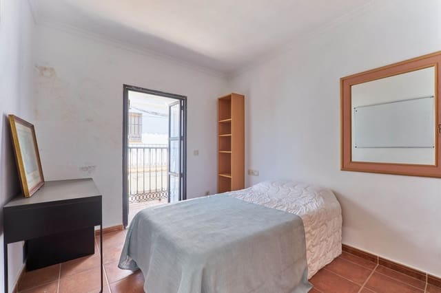 7 soveværelse Byhus til salg i Marbella - € 999.999 (Ref: 9540114)