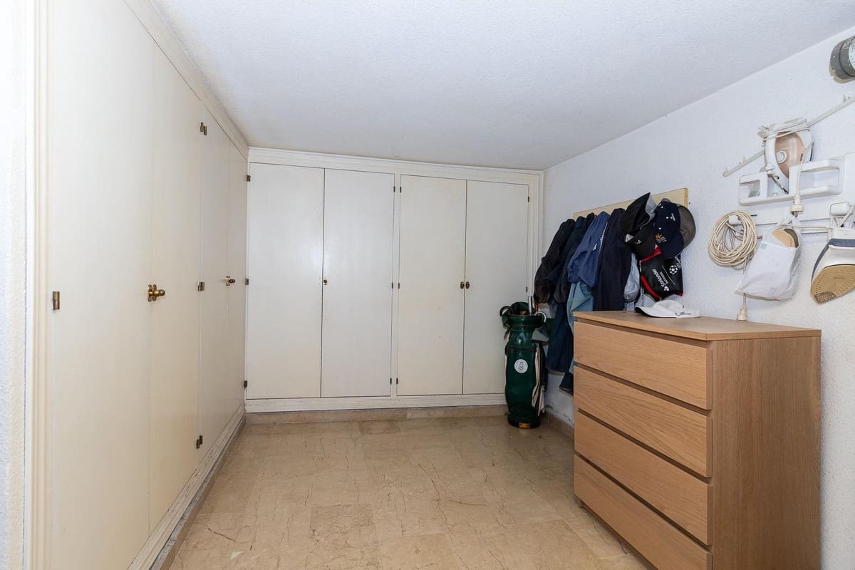 4 camera da letto Casa in vendita in Estepona con piscina - 1.050.000 € (Rif: 9540116)