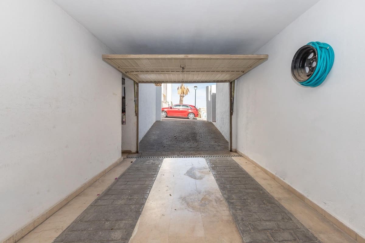 4 camera da letto Casa in vendita in Estepona con piscina - 1.050.000 € (Rif: 9540116)