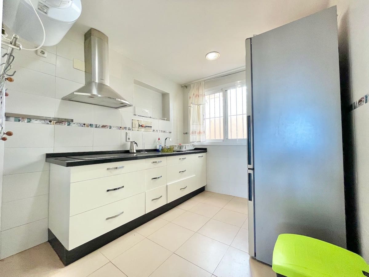 5 soveværelse Villa til salg i Fuengirola med garage - € 1.030.000 (Ref: 9540119)