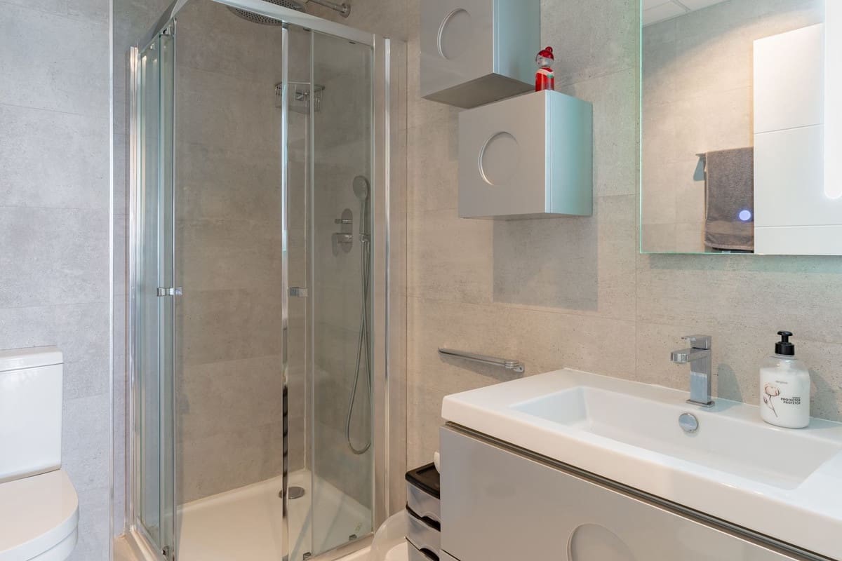 4 chambre Appartement à vendre à Estepona avec piscine - 1 049 000 € (Ref: 9540123)