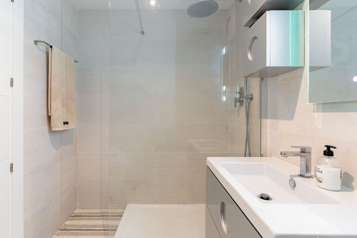 4 chambre Appartement à vendre à Estepona avec piscine - 1 049 000 € (Ref: 9540123)