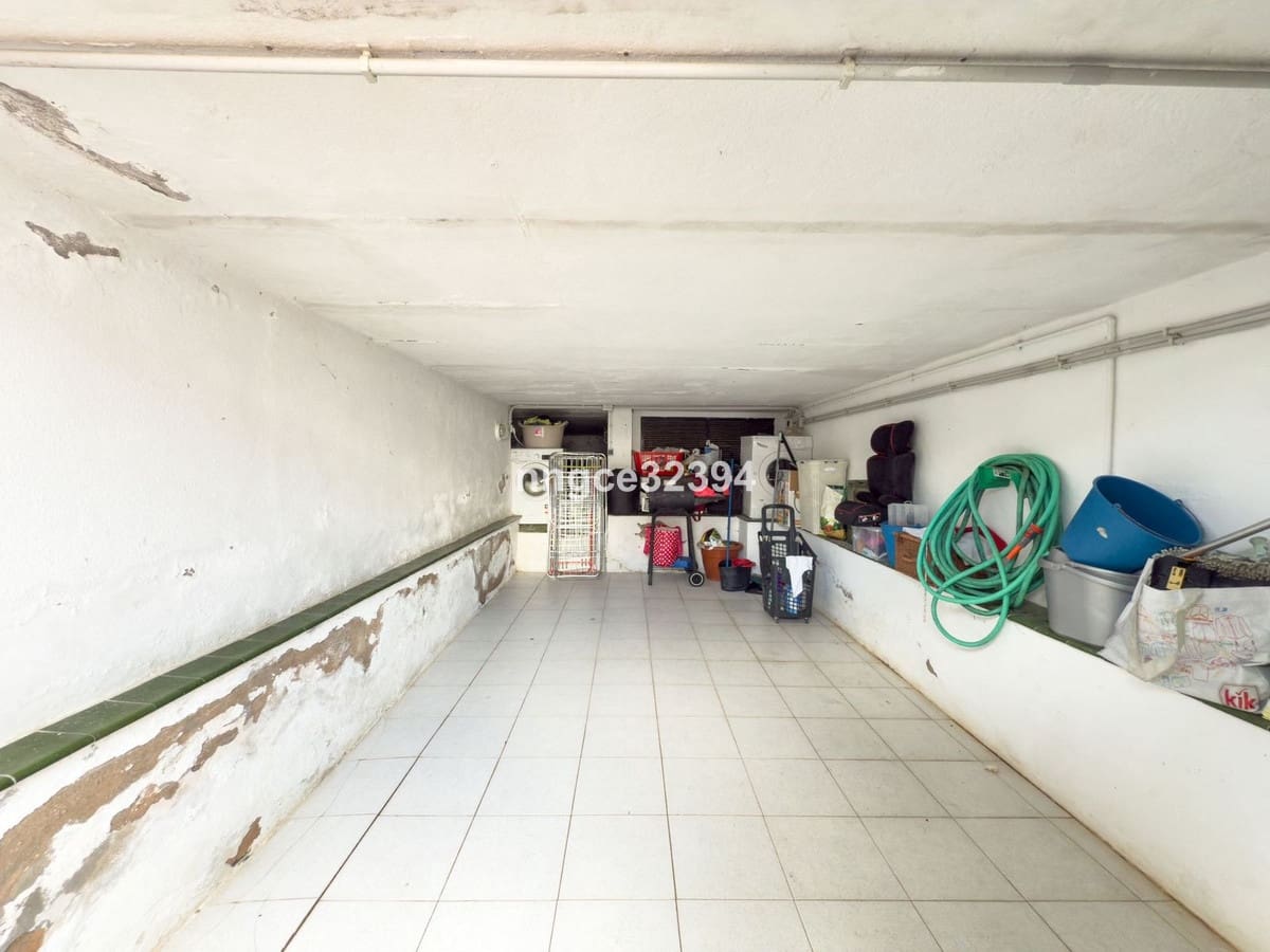 Apartamento de 4 habitaciones en San Pedro de Alcantara en venta con piscina garaje - 1.050.000 € (Ref: 9540125)