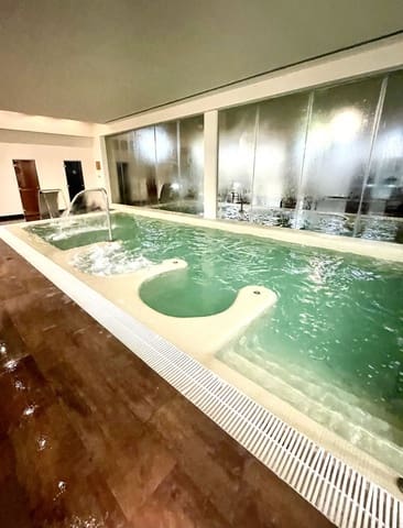 5 sypialnia Apartament na sprzedaż w Benahavís pueblo, Benahavís z basenem garażem - 1 050 000 € (Ref: 9540126)