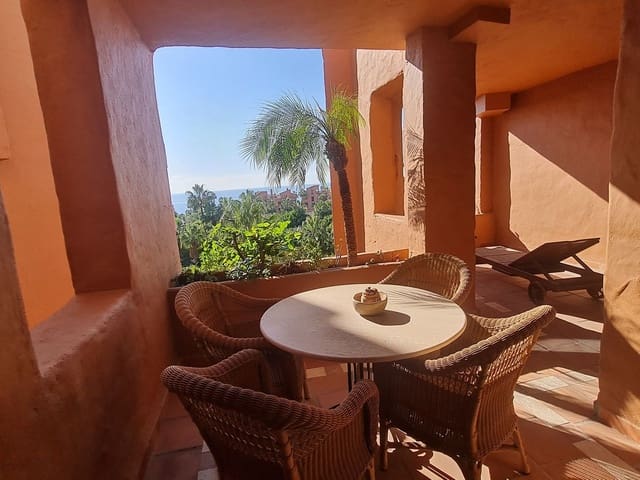 2 soverom Leilighet til salgs i Centro, Estepona med svømmebasseng - € 1 050 000 (Ref: 9540127)