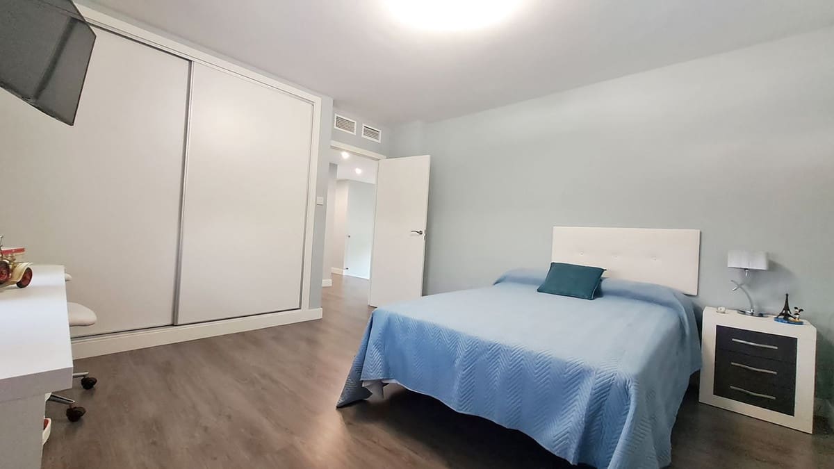 5 soveværelse Villa til salg i Alhaurin el Grande med swimmingpool - € 1.050.000 (Ref: 9540132)