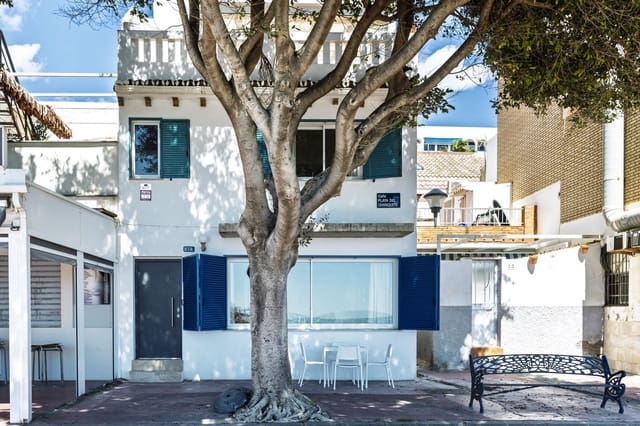4 soveværelse Byhus til salg i El Palo, Málaga by - € 999.000 (Ref: 9540136)