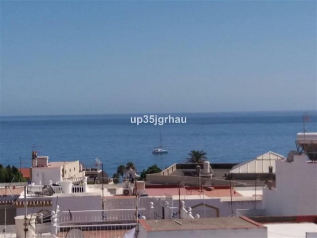 4 bedroom Townhouse for sale in Centro, Estepona - € 1,050,000 (Ref: 9540137)