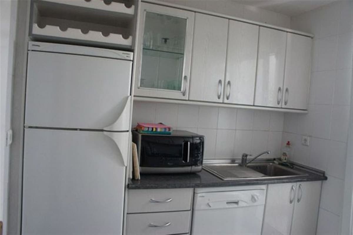 2 soverom Leilighet til salgs i Puerto Banus med svømmebasseng - € 1 070 000 (Ref: 9540144)