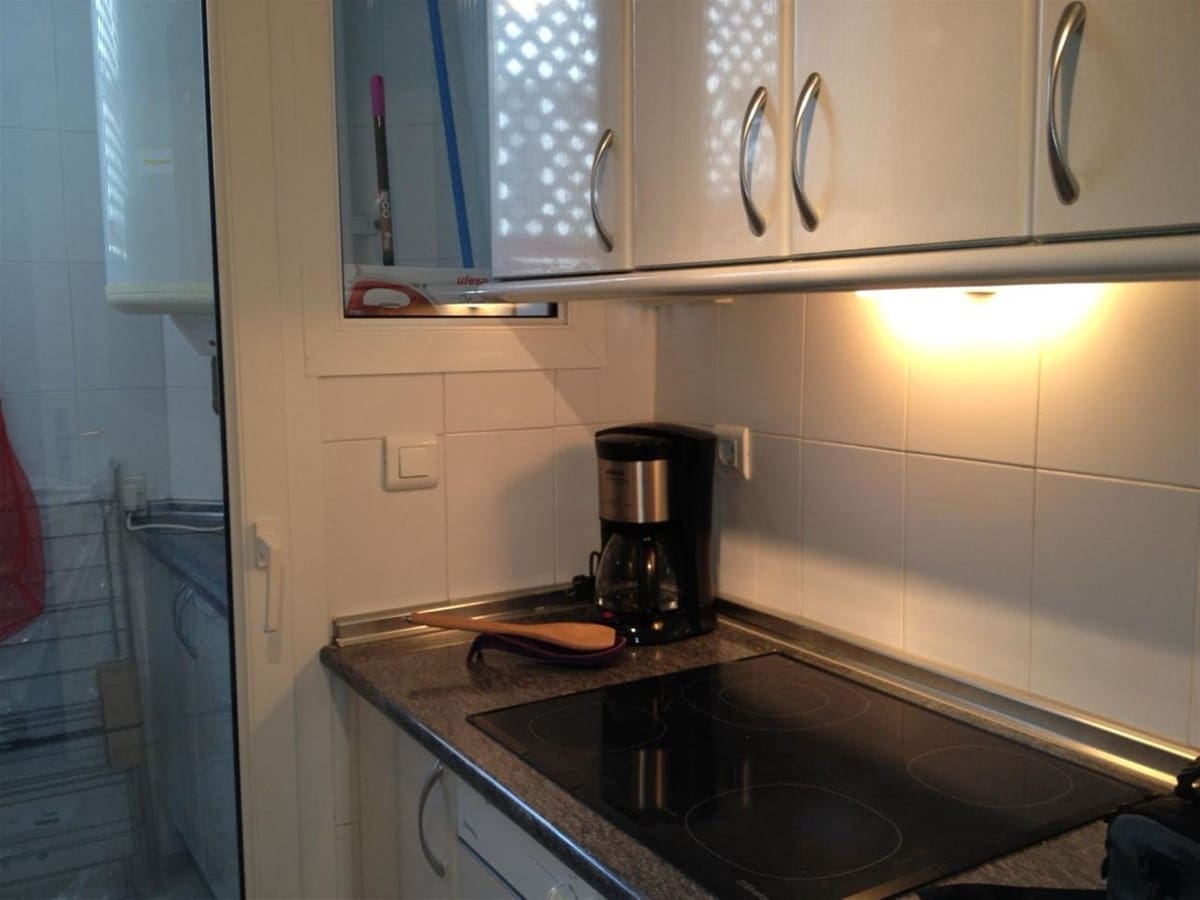 2 soverom Leilighet til salgs i Puerto Banus med svømmebasseng - € 1 070 000 (Ref: 9540144)